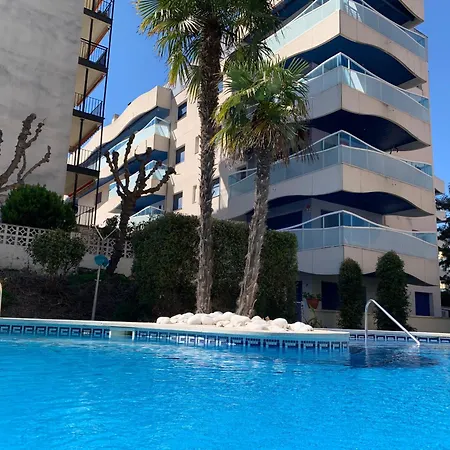 Bonito Con Vistas Al Mar En *